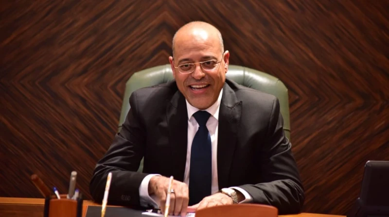 جبران: توفير كرسي متحرك لذوي الهمم المترددين على مديريات العمل أعلن وزير العمل، محمد جبران، اليوم الأربعاء، توفير كرسي متحرك لذوي الهمم المترددين على مديريات العمل في جميع المحافظا