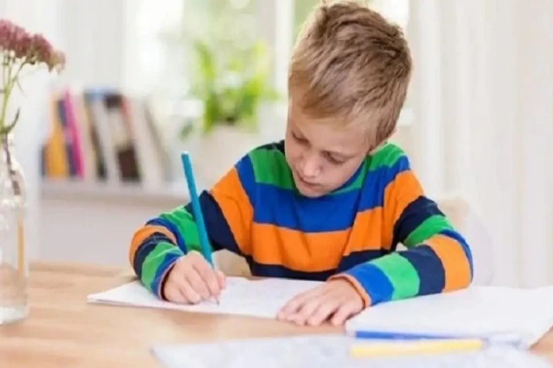 نصائح نفسية للطلاب والأسر استعدادا لامتحانات نصف العام كتبت أميرة السمانقدم الدكتور وليد هندي، استشاري الصحة النفسية، مجموعة من النصائح النفسية للطلاب والأسر لمساعدتهم على التعامل 