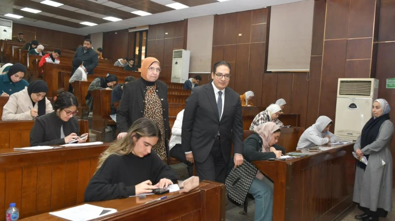 متى تنتهي امتحانات الفصل الدراسي الأول بالجامعات والمعاهد؟ حددت الخريطة الزمنية للعام الدراسي الجديد 20242025، بالجامعات والمعاهد، موعد انتهاء امتحانات الفصل الدراسي الأول بالجامعا