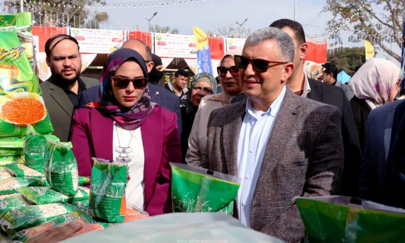 كتبت أمل عبد الرحيم افتتح اللواء طيار ا.ح أكرم محمد جلال محافظ الإسماعيلية، اليوم الجمعة، سوق اليوم الواحد بمنطقة الغابة الشجرية بحي ثان مدينة