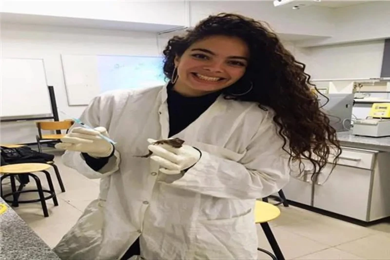 معلومات عن فلوريان أشرف إسحاق الباحثة المصرية الموهوبة صاحبة أبحاث العقار المفيد لعلاج مرضى الفصام معلومات عن فلوريان أشرف إسحاق الباحثة المصرية الموهوبة .. فلوريان أشرف إسحاق هي ب