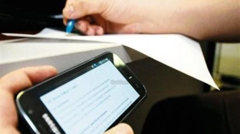 تسريب امتحان العربي للصف الثالث الإعدادي.. التفاصيل الكاملة انتشرت أنباء عن تسريب امتحان العربي للصف الثالث الإعدادي، عبر صفحات التواصل الاجتماعي،