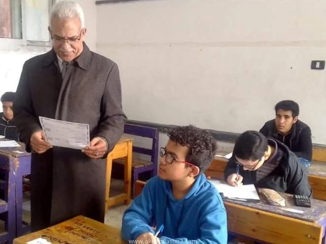 كتبت أمل عبد الرحيم تنفيذا لتوجيهات السيد محمد عبد اللطيف وزير التربية والتعليم والتعليم الفني، و اللواء أ.ح طيار أكرم جلال محافظ الإسماعيلية بمتابعة سير العملية الإمتحانية للشهادة