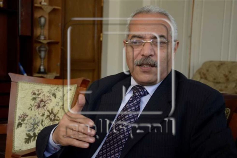 نصائح ضرورية لنجاح البكالوريا في مصر.. ماذا قال وزير التعليم الأسبق كشف جمال العربي، وزير التربية والتعليم الأسبق، أن المعلم الموجود حاليا تم إعداده في زمن ليس فيه الأدوات التكنولو