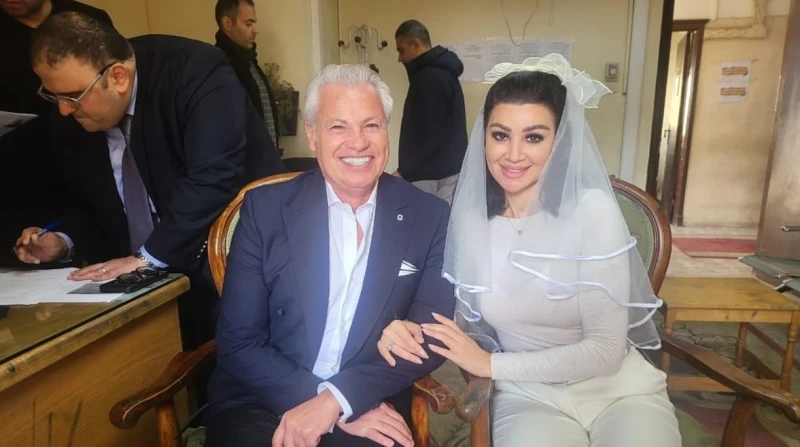 أسدين قصر النيل شاهدين.. أروى جودة تعلن زواجها من رجل أعمال فرنسي احتفلت الفنانة أروى جودة بزواجها من رجل أعمال فرنسي إيطالي، وشاركت صور عقد القران