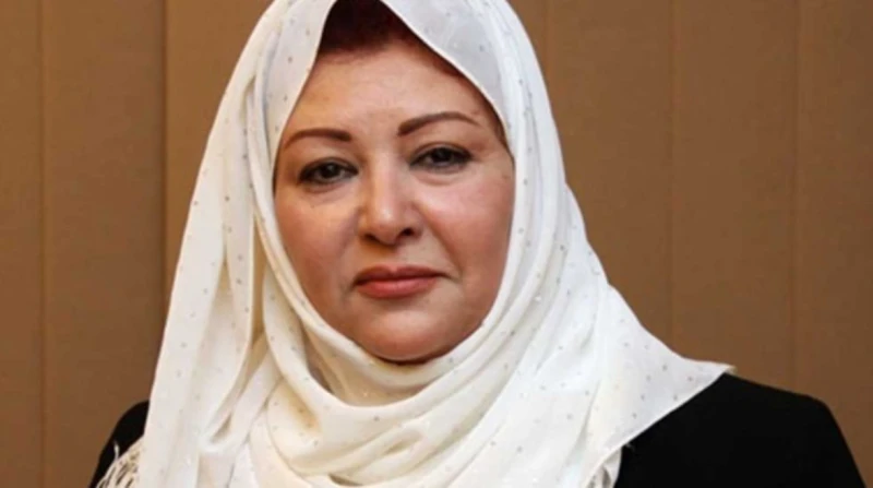 عفاف شعيب توجه رسالة غامضة للمخرج محمد سامي كشفت الفنانة عفاف شعيب حقيقة خلافها مع المخرج محمد سامي عقب تعاونهما بمسلسل آدم بطولة الفنان تامر حسني،