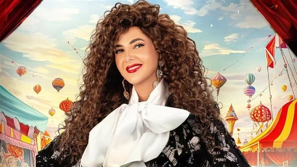 دنيا سمير غانم قائدة فريق سيرك .. تفاصيل مسرحية مكسرة الدنيا قبل عرضها غدا تستعد دنيا سمير غانم لبدء تقديم عروض مسرحيتها الجديدة مكسرة الدنيا غدا