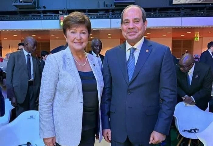 الرئيس السيسي يوافق على زيادة حصة مصر في صندوق النقد الدولي نشرت الجريدة الرسمية قرار رئيس افاق عربيةية رقم 247 لسنة 2024، بشأن الموافقة على زيادة