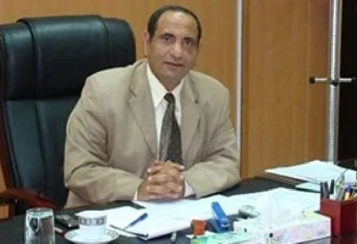 أستاذ علوم البساتين بدمياط يوضح أسباب أزمة ارتفاع أسعار الليمون أكد الدكتور علي أبو الحمايل، أستاذ علوم البساتين بجامعة دمياط، على أهمية أشجار الليمون كواحدة من المحاصيل الزراعية ذ