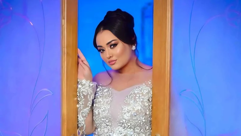 راندا البحيري تتخذ إجراءات قانونية ضد طليقها افاق عربية - قدمت الفنانة المصرية راندا البحيري بلاغا رسميا ضد طليقها، تتهمه فيه بتزوير محرر رسمي بهدف التضليل والإضرار بمصالحها.وأوضحت