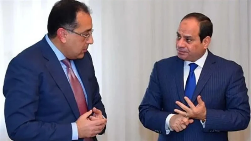 توجيه الرئيس السيسي بإقرار حزمة اجتماعية جديدة لتخفف أعباء المواطنين وجه الرئيس السيسي باعتماد حزمة اجتماعية جديدة خلال عام 2025، بهدف تخفيف الضغوط والأعباء عن المواطنين في ظل التح