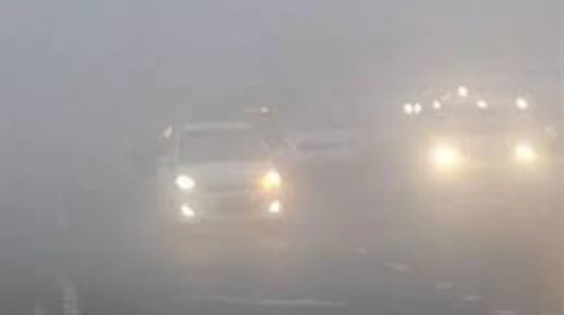 12 نصيحة لقائدي السيارات لتفادى كوارث الشبورة حذر مساعد وزير الداخلية الأسبق، والخبير المروري، اللواء أحمد هشام، من تأثير الحالة الجوية على حركة سير