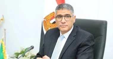 محافظ الجيزة يصدر قرار ب تحصيل رسم محلي على فاتورة نزلاء هذة المنشآت في خطوة تستهدف تعزيز موارد التنمية المحلية أصدر المهندس عادل النجار محافظ الجيزة