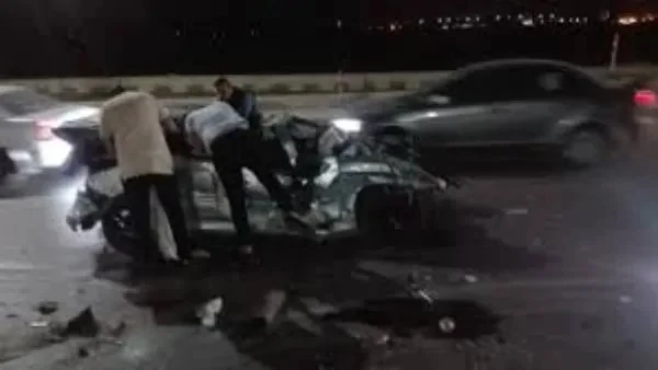 بالصور حادث مروري مأساوي منذ قليل بين أتوبيس وميكروباص وعدد المصابين حتى الآن حادث , شهد طريق طنطا-كفر الشيخ حادثا مروريا مأساويا، أسفر عن إصابة عدد