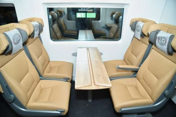 تعرف على مواعيد قطار التالجو وأسعار التذاكر اليوم الخميس 9 يناير 2025مواعيد قطارات التالجو اليوم.. تسير هيئة السكة الحديد العديد من القطارات اليوم الخميس 9 يناير 2025 على خطوط الهي