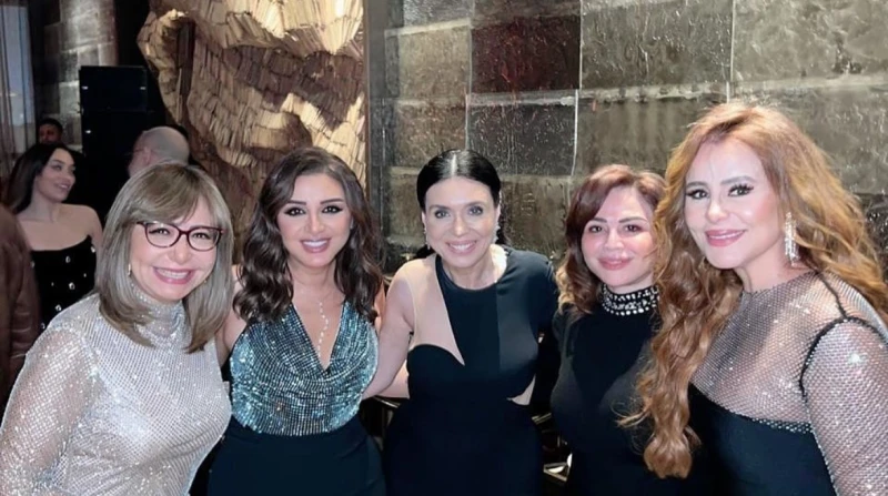 كندة علوش وداليا البحيري أبرزهم.. نجوم الفن يحتفلون بعيد ميلاد أنغام حرص عدد من نجوم الفن على حضور حفل عيد ميلاد المطربة أنغام ال53، بالإضافة إلى