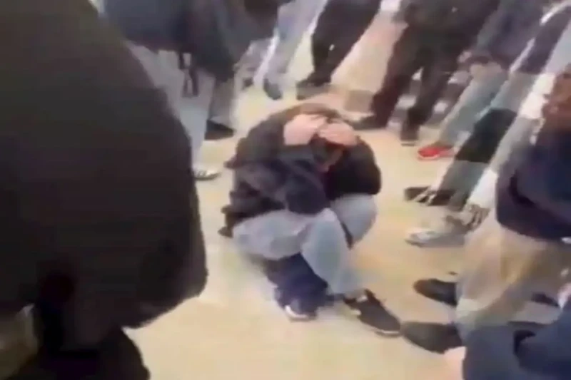 النجوم عن واقعة طالبة مدرسة التجمع:مفيش رجولة ولا تربية خناقة مدرسة التجمع كتب- أحمد عادلعبر عدد من نجوم الفن والإعلام عن استنكارهم الشديد للحادث