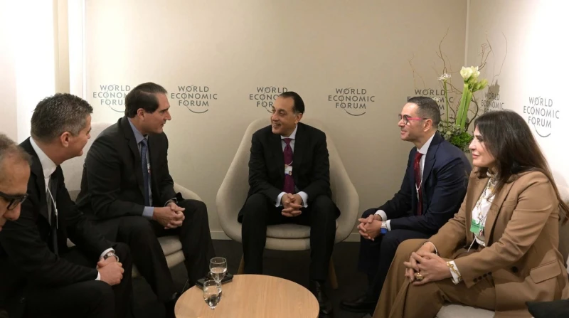 مدبولي: مستعدون لتقديم كل الحوافز لتعزيز استثمارات كوكاكولا أكد رئيس مجلس الوزراء، مصطفى مدبولي، حرص مصر على دعم الشراكة القائمة بين الحكومة المصرية