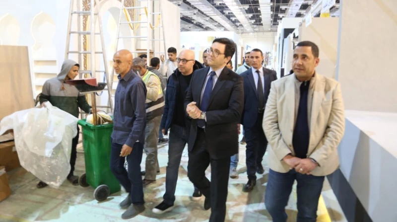 وزير الثقافة يتفقد التجهيزات النهائية لمعرض الكتاب قام وزير الثقافة أحمد فؤاد هنو، بجولة تفقدية لمتابعة التجهيزات الأخيرة والإجراءات التنظيمية