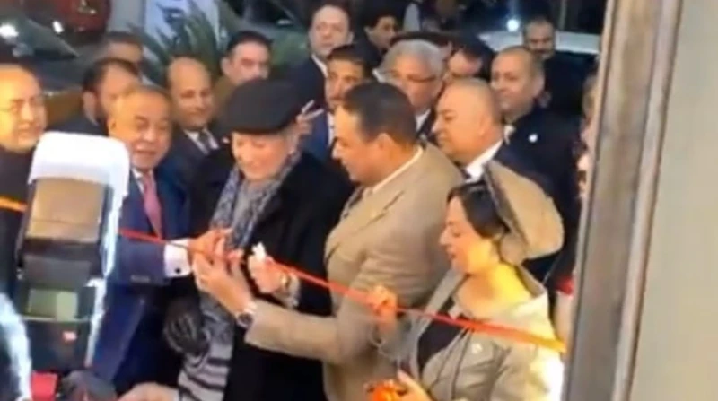 حزب المؤتمر يفتتح مقر أمانة التجمع الأول نظم حزب المؤتمر اليوم السبت برئاسة الربان عمر صميدة، احتفالية كبرى لافتتاح أمانة التجمع الأول، وسط أجواء تنظيمية متميزة.رئيس الحزبحضر الافت