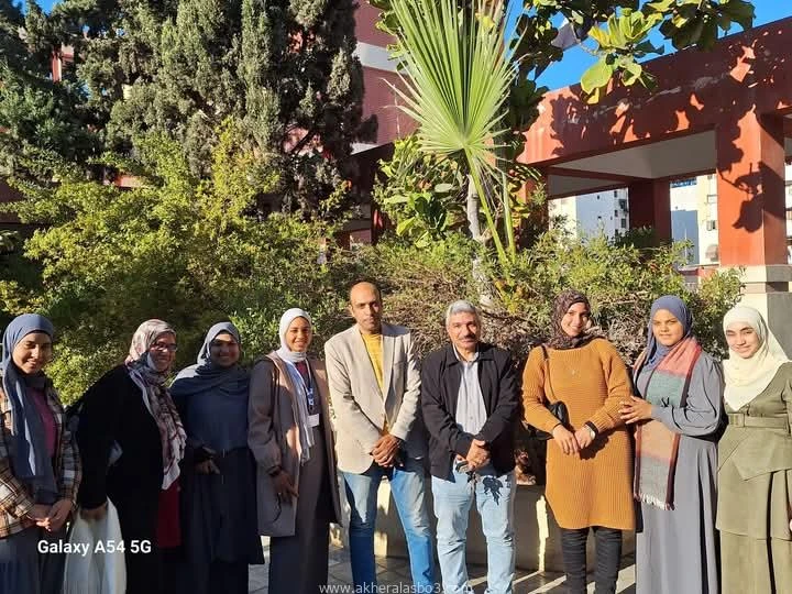 كتبت أمل عبد الرحيم تحت رعاية ودعم الاستاذ ايمن موسي وكيل وزارة التربية والتعليم بالاسماعيلية ، والدكتور سامي فضل وكيل المديرية، وتحت إشراف المهندس محمد ابراهيم السعيد مدير عام الت