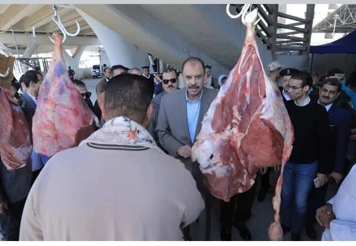 افتتاح سوق اليوم الواحد بمدينة سوهاج للمرة الثالثة على التوالي كتب - محمود الهندي افتتح اللواء دكتور عبد الفتاح سراج، محافظ سوهاج، اليوم، سوق اليوم