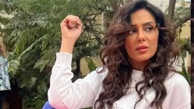 بصور من الكواليس.. إنجي المقدم تعلن انتهاء تصوير كامل العدد 3: بحبكم يا أحلى وألذ عيلة أعلنت الفنانة إنجي المقدم انتهاء تصوير مسلسل كامل العدد 3 وذلك