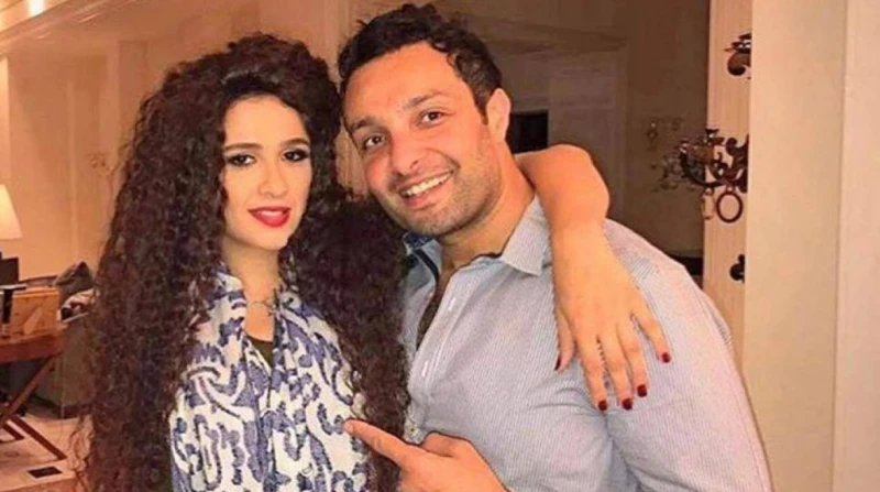 أخته متحضرش دفنته.. ومش مسامح.. شقيق ياسمين عبدالعزيز يثير الجدل أثار الفنان وائل عبدالعزيز، شقيق الفنانة ياسمين عبدالعزيز، الجدل بتدوينة نشرها في