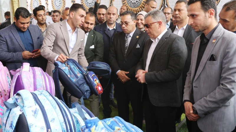 كتبت أمل عبد الرحيم تفقد اللواء طيار أ.ح أكرم محمد جلال محافظ الإسماعيلية، اليوم الأربعاء، أحد مصانع إنتاج الشنط وأمتعة السفر بقرية البياضية التابعة