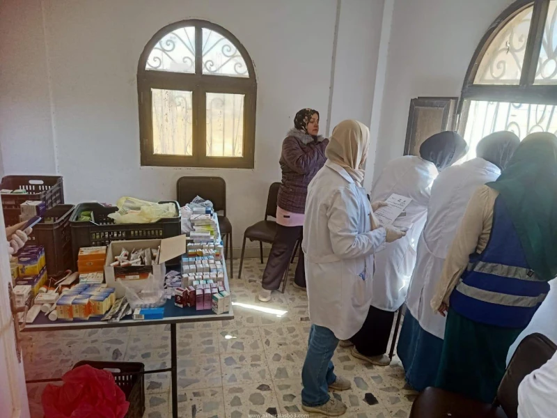 كتبت أمل عبد الرحيم انطلقت قافلة شاملة من جامعة قناة السويس إلى قرية كسفريت بمدينة فايد، في إطار الدور المجتمعي الرائد للجامعة وسعيها المستمر لتقديم الخدمات الطبية والبيطرية والزرا