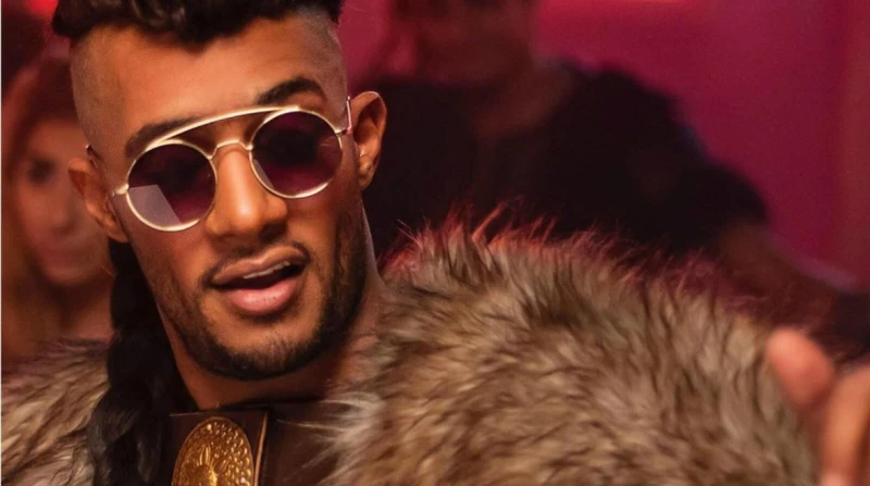 حالة وفاة.. سبب غياب محمد رمضان عن تسيلم الجوائز لجمهوره (خاص) كشف سيد عمر، أحد أعضاء فريق عمل الفنان محمد رمضان، تأجيل توزيع بعض جوائز برنامج مدفع