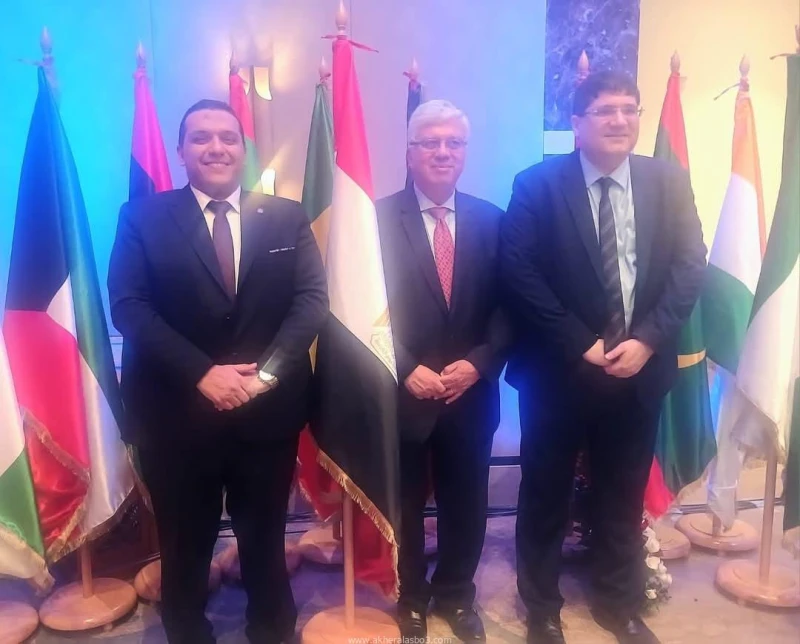 وزير التعليم العالي يشارك في الدورة ال45 للمجلس التنفيذي لمنظمة الإيسيسكو بتونس كتب - محمود الهندي شارك د. أيمن عاشور، وزير التعليم العالي والبحث