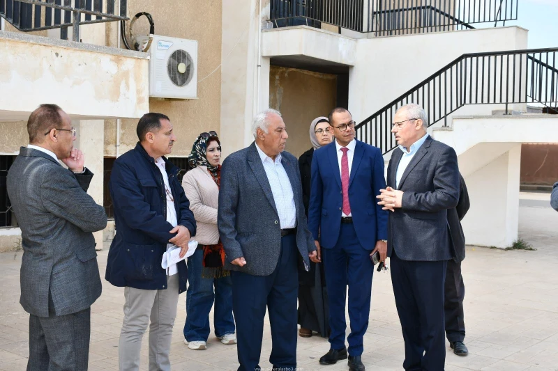 كتبت أمل عبد الرحيم أجرى الدكتور ناصر مندور، رئيس جامعة قناة السويس، جولة تفقدية برفقة الدكتور محمد عبد النعيم، نائب رئيس الجامعة لشئون التعليم