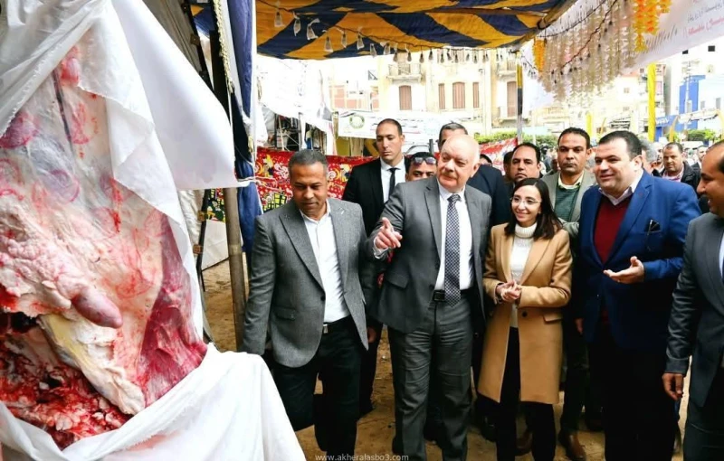 إستعدادا لشهر رمضان المبارك وضمن فاعليات قطار الخير : محافظ البحيرة تواصل إفتتاح معارض أهلا رمضان وتفتتح معرضا بإيتاي البارود بتخفيضات تصل إلى ٣٠٪