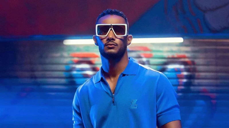 محمد رمضان يستعرض سيارته تسلا ويروج لبرنامجه بشهر الصوم استعرض الفنان محمد رمضان سيارته الجديدة تسلا في أحد الموالد الشعبية، مروجا أيضا لبرنامجه الجديد في رمضان 2025.سيارة محمد رمض