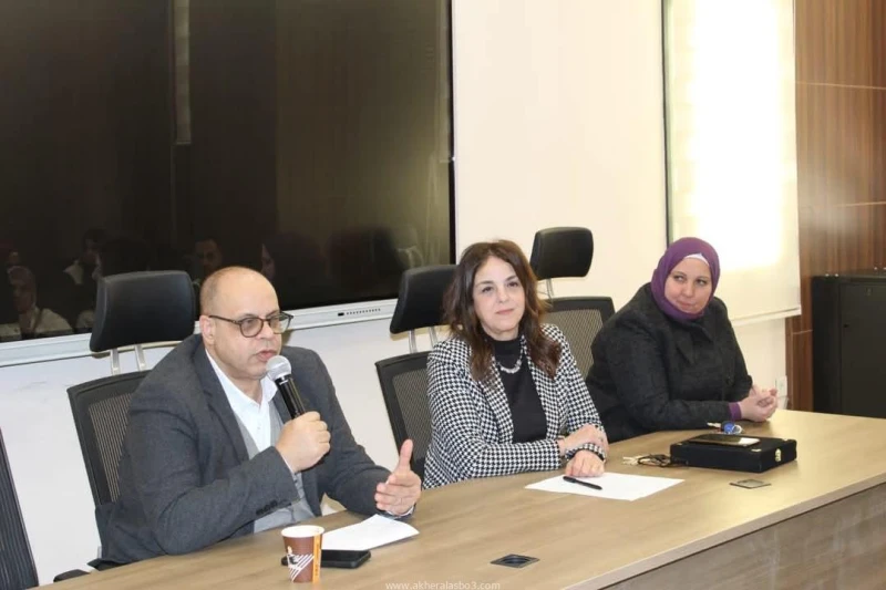 كلية الإعلام تنظم ندوة بعنوان الضوابط المهنية للصحافة الرقمية كتب - محمود الهندي تحت رعاية أ.د. محمد ضياء زين العابدين رئيس جامعة عين شمس، وأ.د. غادة فاروق نائب رئيس الجامعة لشئون 