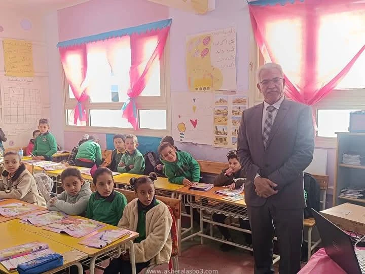 كتبت أمل عبد الرحيم بناءا على تعليمات السيد محمد عبداللطيف وزير التربية والتعليم والتعليم الفني ، وتوجيهات اللواء طيار اركان حرب اكرم محمد جلال محافظ الاسماعيلية. وفي إطار المتابعة