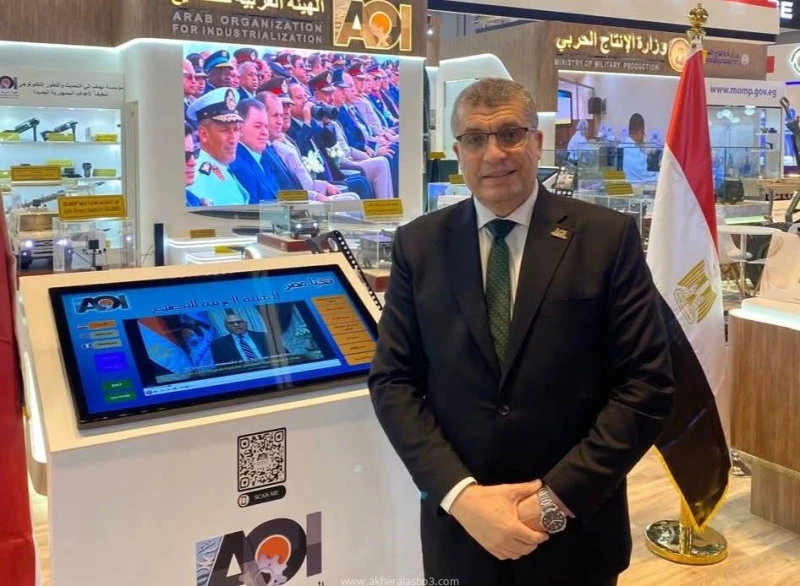 رئيس الهيئة العربية للتصنيع يتفقد منتجات الهيئة ضمن فعاليات المشاركة المتميزة للعربية للتصنيع بمعرض ابو ظبي كتب - محمود الهندي تفقد اللواء أ.ح مهندسمختار عبد اللطيف رئيس الهيئة الع