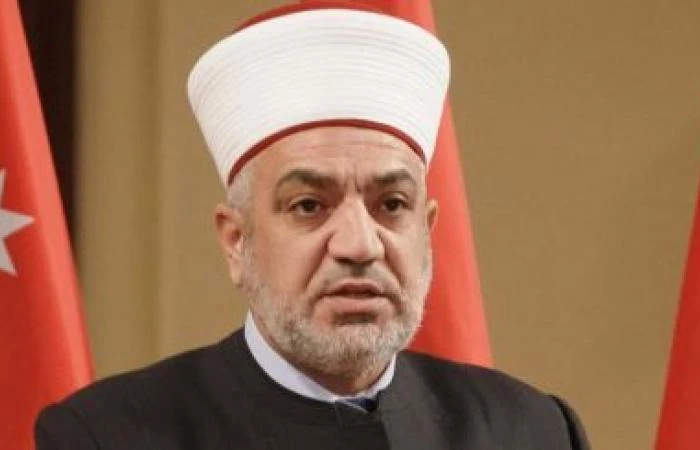 الخلايلة يعقد مؤتمرا صحفيا لإعلان ترتيبات الحج الخميس - افاق عربية الخلايلة يعقد مؤتمرا صحفيا لإعلان ترتيبات الحج الخميس - افاق عربية نعرض لكم زوارنا أهم وأحدث الأخبار فى المقال ال