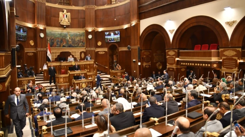 تطوير التعليم الجامعي على مائدة الشيوخ يناقش أعضاء مجلس الشيوخ في الجلسة العامة، اليوم الأحد، سبل الارتقاء بقطاع التأمين وتسريع التحول الرقمي نحو الشمول المالي، وتطوير التعليم الجا