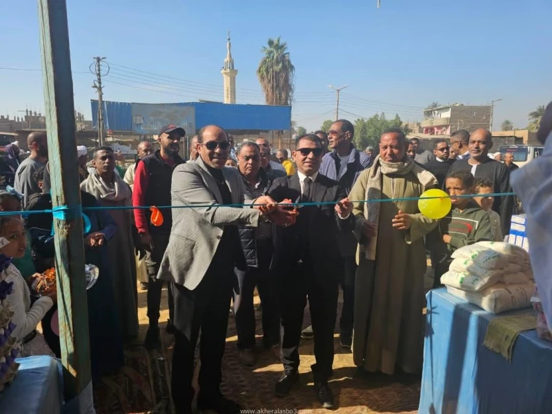 للمرة السادسة على التوالي .. افتتاح سوق اليوم الواحد بمركز ومدينة البياضية بمحافظة الأقصر كتب - محمود الهندي في إطار توجيهات القيادة السياسية وتنفيذا