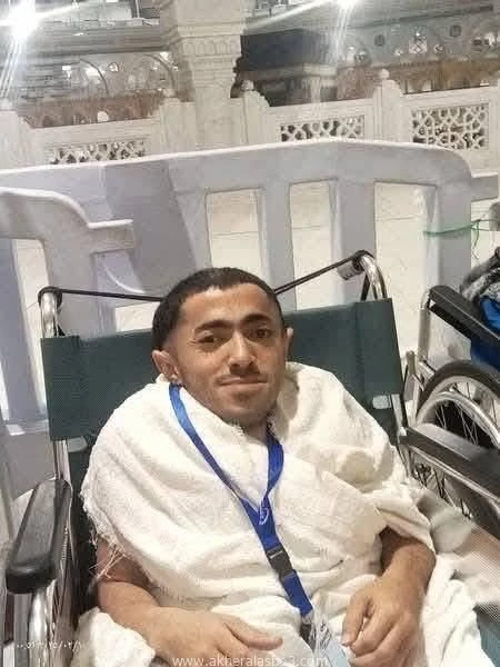 حملت ابنها على كتفها للجامعة.. فحملها الأزهر إلى أطهر البقاع.. الإمام الأكبر يفي بوعده ويرسل الحاجة زينب الشربيني ونجلها لأداء مناسك العمرة كتب - محمود الهندي لم تكن تعلم الحاجة زي