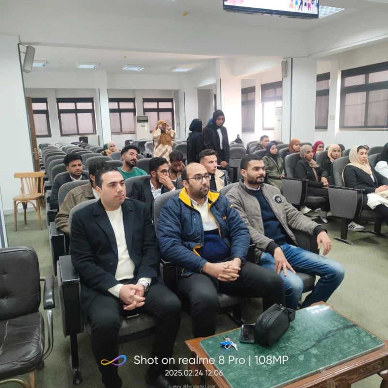 كتبت أمل عبد الرحيم نظمت جامعة قناة السويس، برنامجا تدريبيا تحت عنوان : دراسة المقترحات لتوفير مناخ آمن لدعم المرأة نفسيا.. تناول المواد القانونية والتشريعات المقترحة لمناهضة العنف