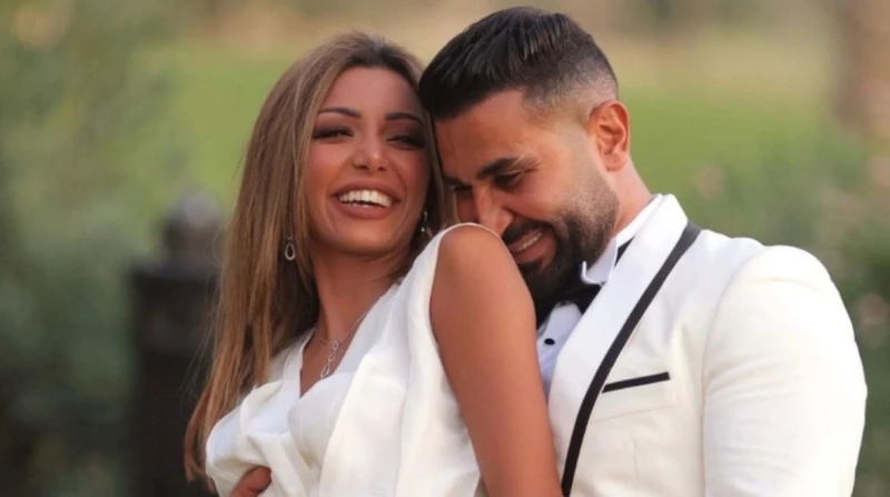 فرحي هيكون مختلف.. أحمد سعد يعلن موعد زفافه على علياء بسيوني أعلن الفنان أحمد سعد، موعد حفل زفافه على مصمة الأزياء علياء بسيوني، وذلك عقب انتهاء حفل ألبومه الجديد حبيبنا، الذي أقيم