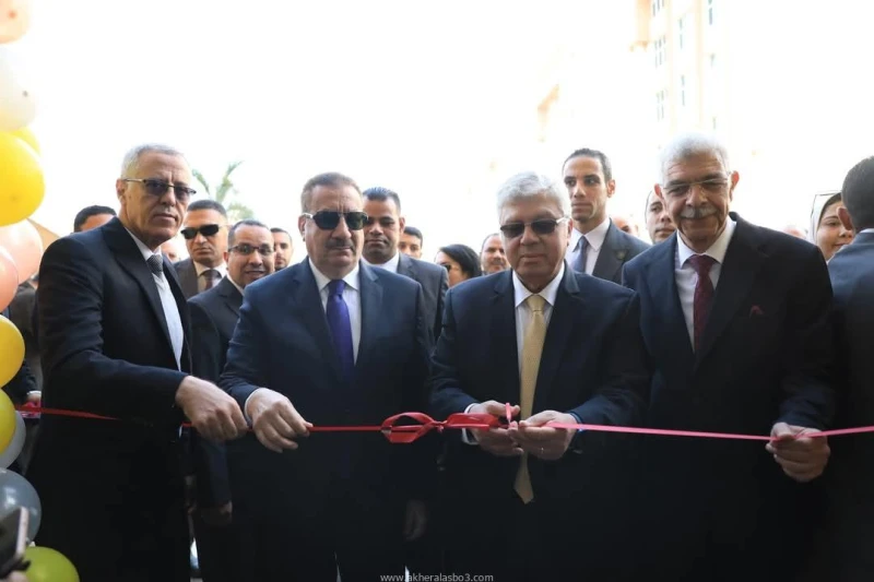 وزير التعليم العالى يتفقد جامعة المنوفية الأهلية للاطمئنان على انتظام الدراسة بها كتب - محمود الهندي في إطار جولاته لمتابعة انتظام الدراسة بالجامعات مع بدء الفصل الدراسي الثاني من