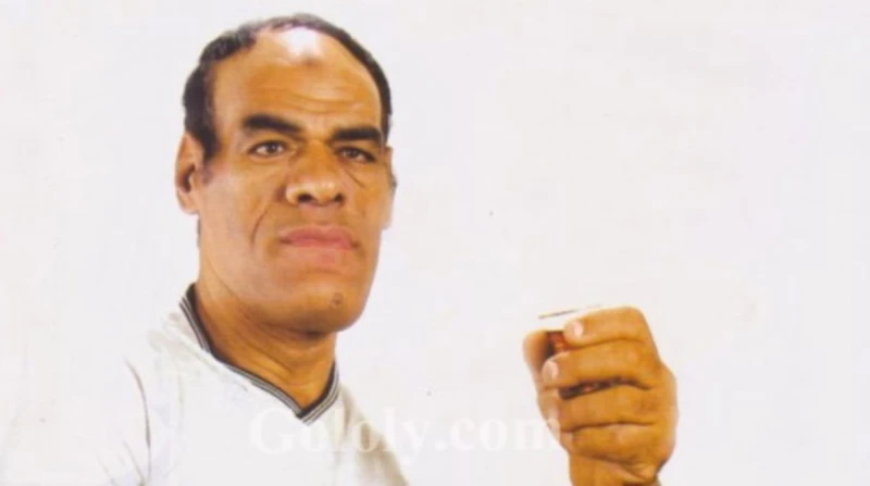 حسين أبو حجاج يكشف حقيقة مشاركته مع أحمد مكي في الغاوي برمضان 2025 كشف الفنان حسين أبو حجاج، حقيقة مشاركته مع الفنان أحمد مكي في مسلسله المرتقب