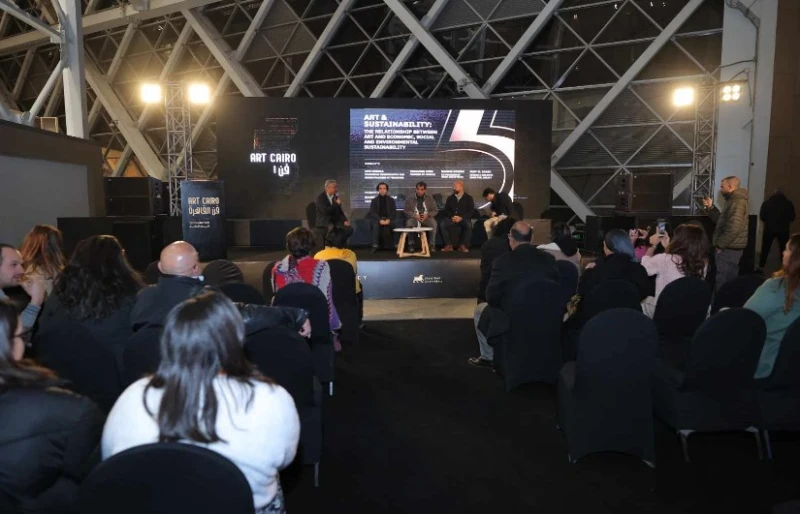 بالمتحف المصري الكبير.. تعرف على تفاصيل الدورة السادسة من آرت كايرو تنطلق فعاليات الدورة السادسة من مهرجان آرت كايرو في المتحف المصري الكبير من اليوم إلى 11 فبراير الجاري، وتحمل هذ