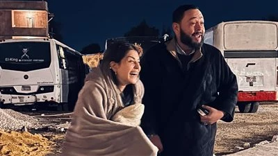 منة فضالي عن أحمد رزق: صاحب جدع وجميل قلبا وقالبا أعربت الفنانة منة فضالي عن سعادتها بالتعاون مع الفنان أحمد رزق في مسلسل سيد الناس المقرر طرحه في