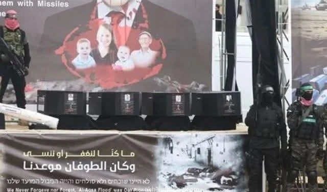 حماس ستسلم جثامين أسرى إسرائيليين. إلى مصر متابعة أيمن عواد جاد ذكرت القناة الإسرائيلية 12 أن حركة حماس ستسلم مصر جثماني محتجزين إسرائيليين في قطاع غزة. وقالت القناة إن حماس ستقوم 