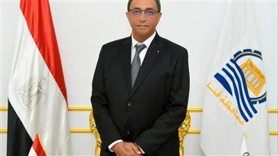 محافظ قنا يبعث برقية تهنئة لرئيس الجمهورية بمناسبة حلول شهر رمضان المبارك بعث الدكتور خالد عبد الحليم، محافظ قنا، برقية تهنئة إلى فخامة السيد الرئيس